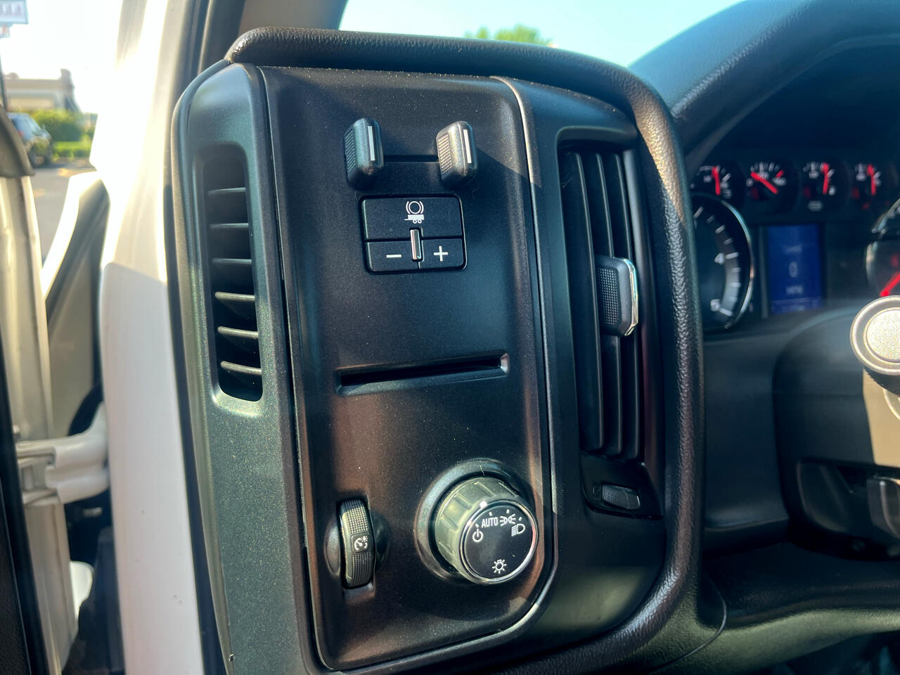 Chevrolet Silverado MD 2WD Reg Cab Work Truck 2020