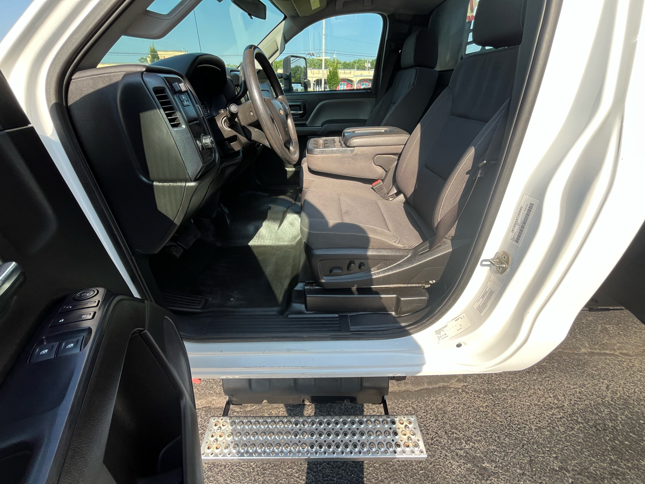 Chevrolet Silverado MD 2WD Reg Cab Work Truck 2020