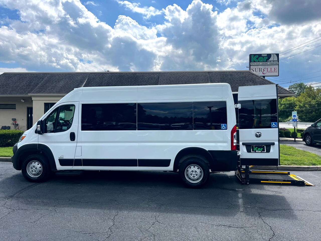 RAM ProMaster Window Van 2500 High Roof 159" WB 2023