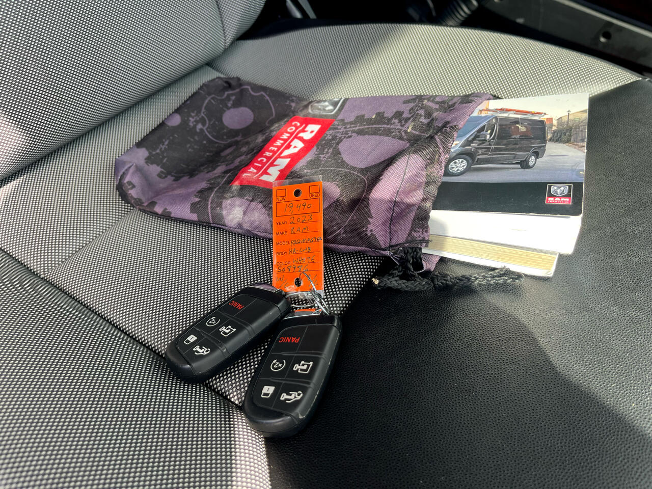 RAM ProMaster Window Van 2500 High Roof 159" WB 2023