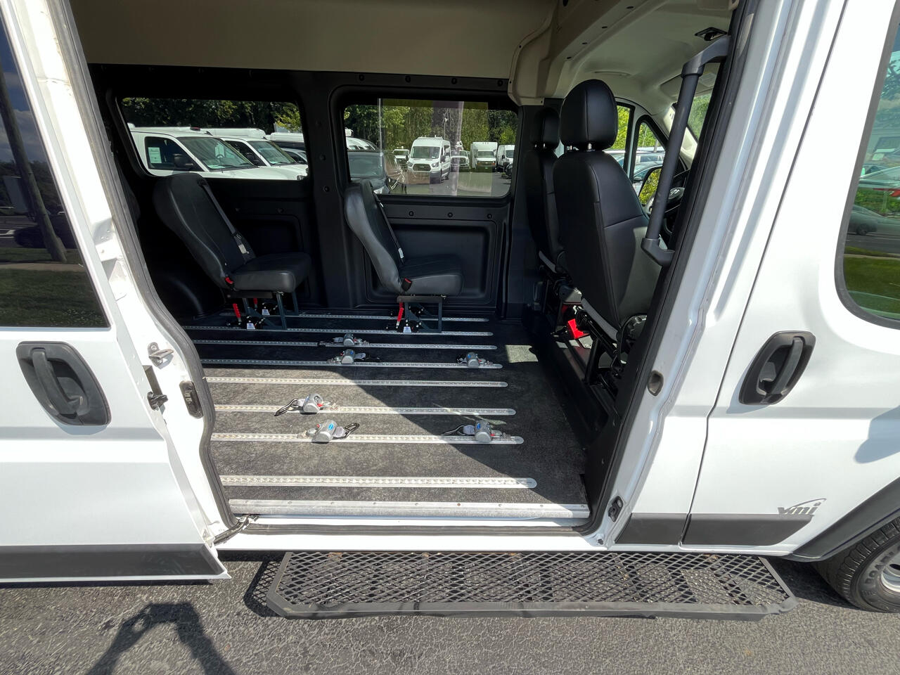 RAM ProMaster Window Van 2500 High Roof 159" WB 2023