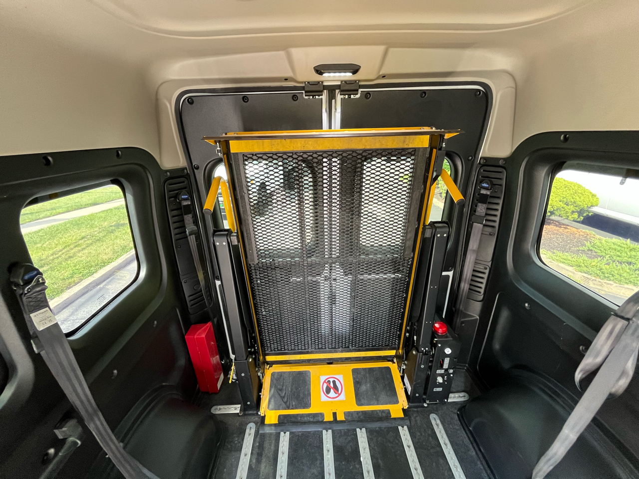 RAM ProMaster Window Van 2500 High Roof 159" WB 2023