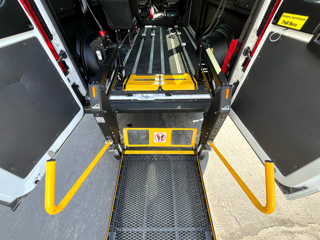 RAM ProMaster Window Van 2500 High Roof 159" WB 2023