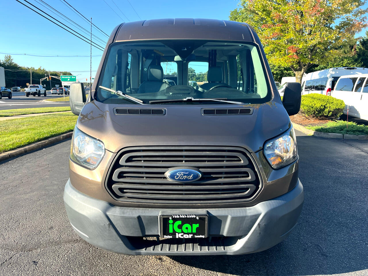 Ford Transit Wagon T-350 148" Med Roof XL Sliding RH Dr 2017