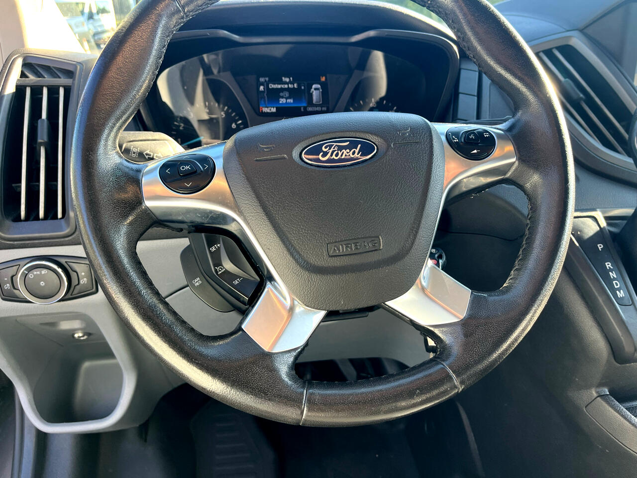 Ford Transit Wagon T-350 148" Med Roof XL Sliding RH Dr 2017