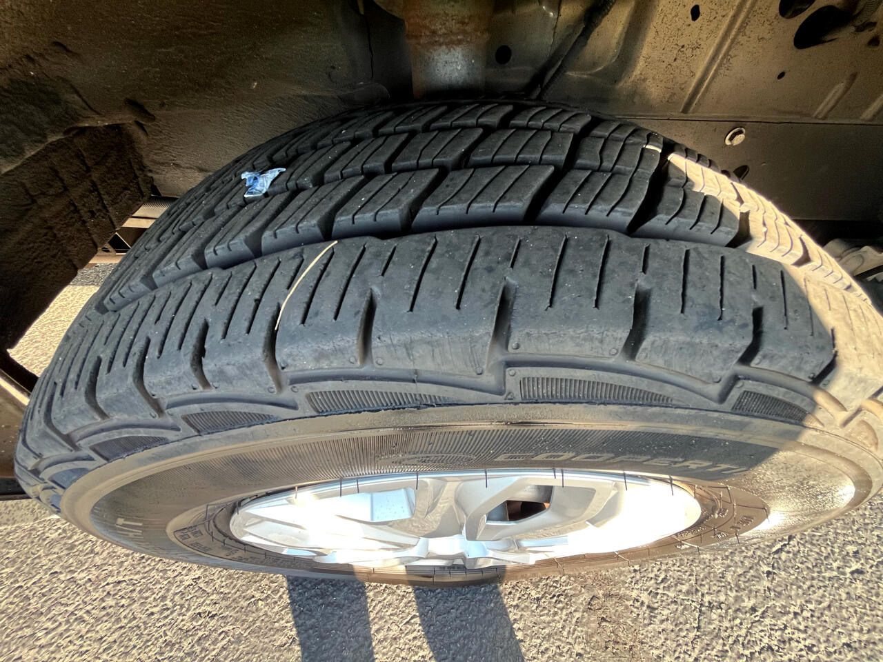 Ford Transit Wagon T-350 148" Med Roof XL Sliding RH Dr 2017