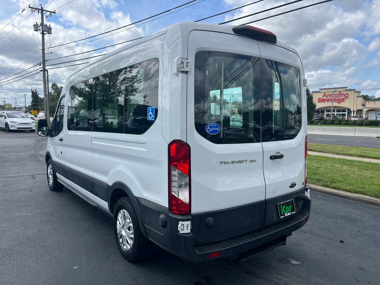 Ford Transit Passenger Wagon T-350 148" Med Roof XL Sliding RH Dr 2019