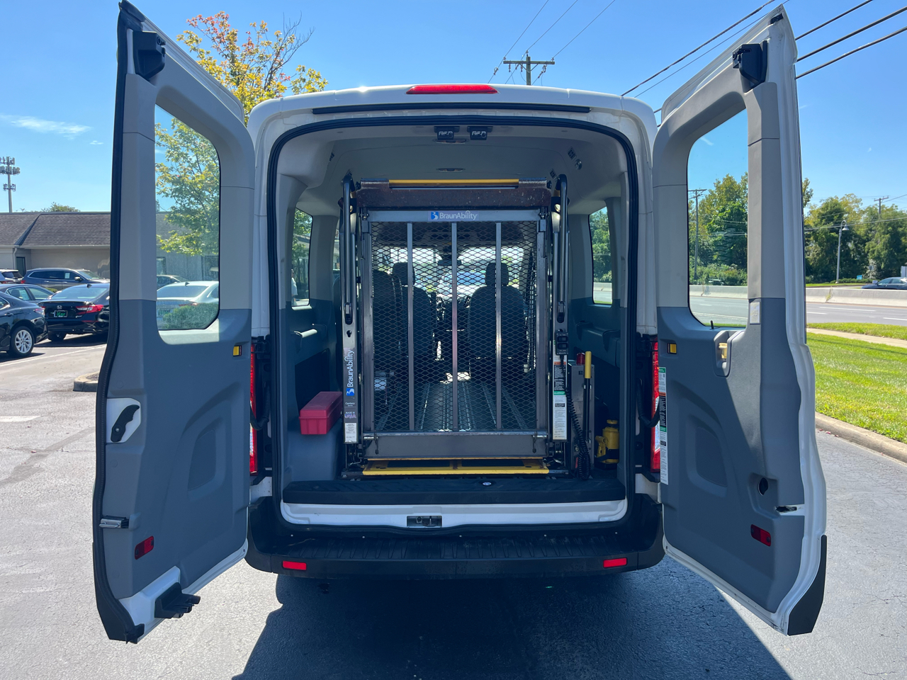 Ford Transit Wagon T-350 148" Med Roof XL Sliding RH Dr 2016