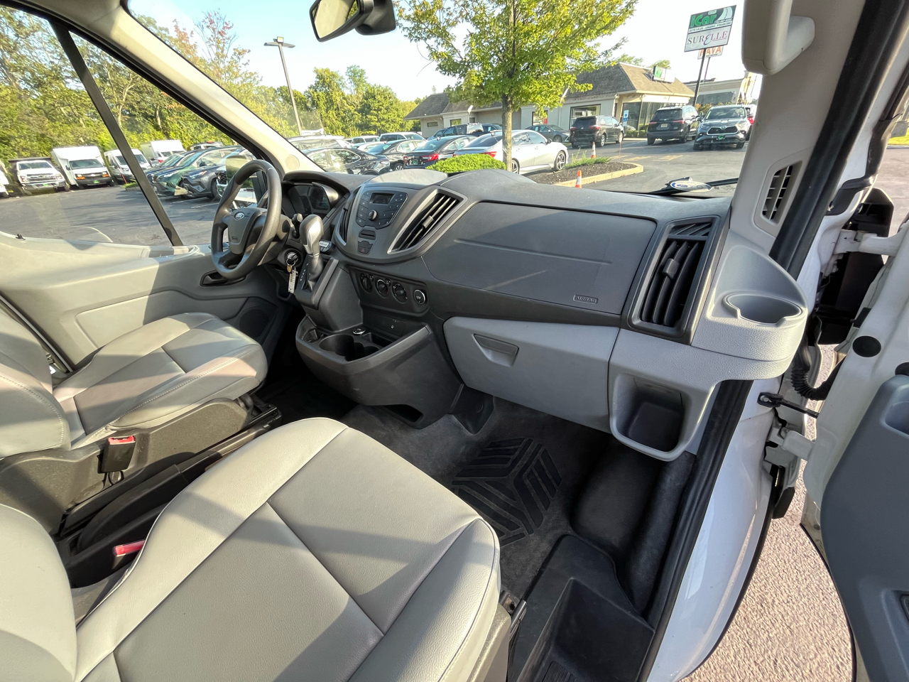 Ford Transit Wagon T-350 148" Med Roof XL Sliding RH Dr 2016