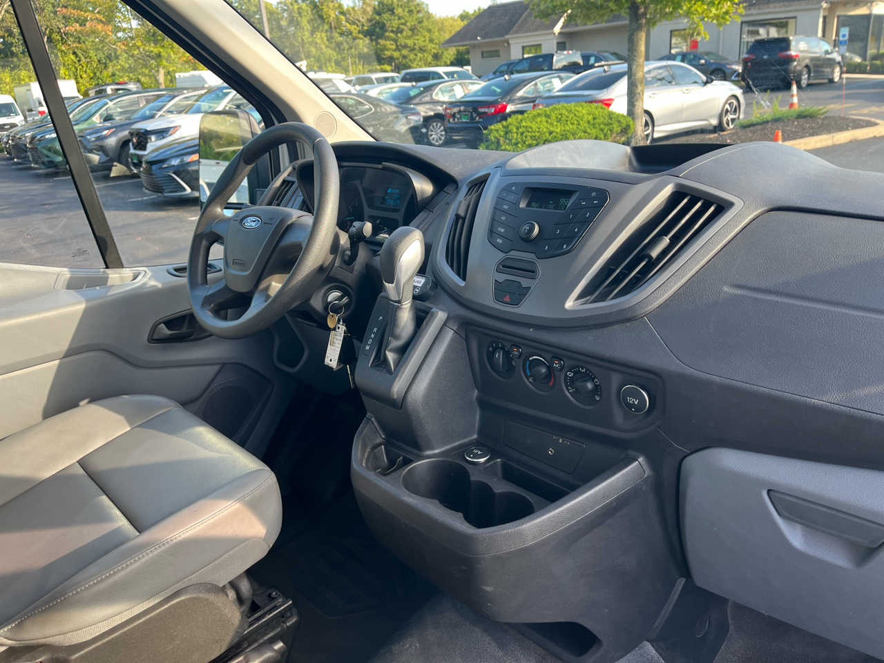 Ford Transit Wagon T-350 148" Med Roof XL Sliding RH Dr 2016