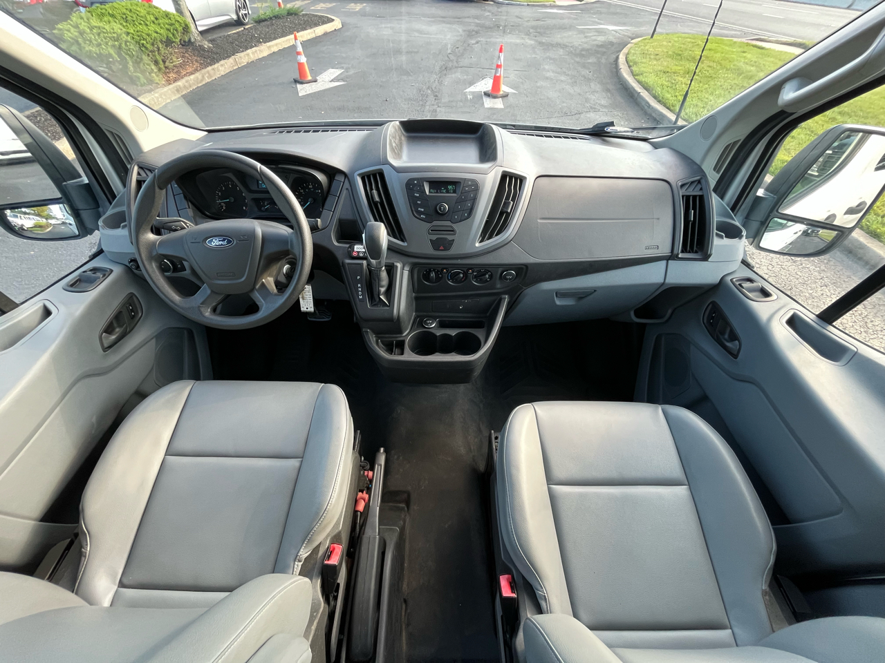 Ford Transit Wagon T-350 148" Med Roof XL Sliding RH Dr 2016