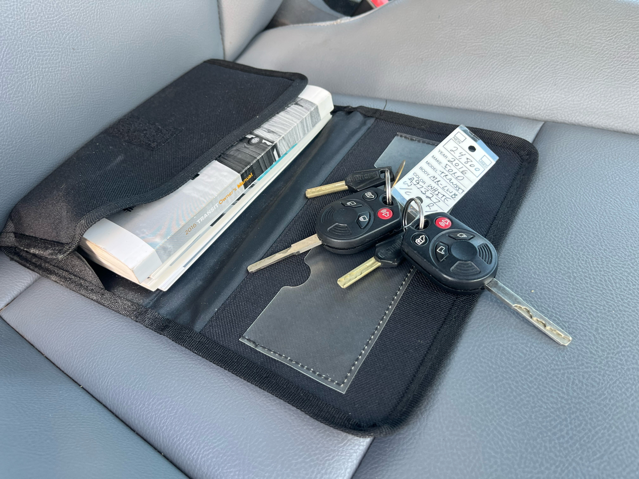 Ford Transit Wagon T-350 148" Med Roof XL Sliding RH Dr 2016