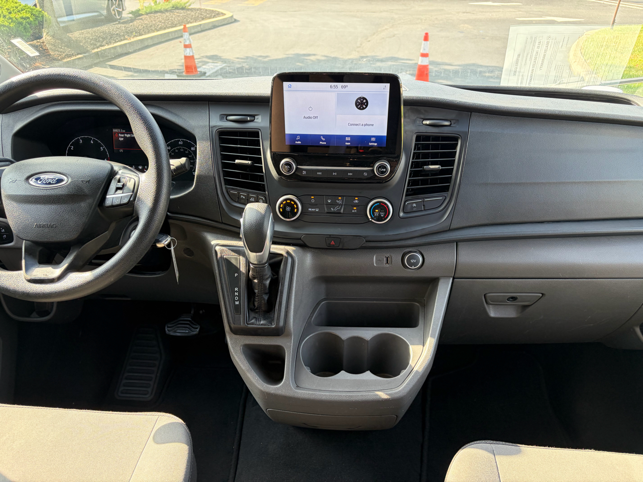 Ford Transit Passenger Wagon T-350 148" Low Roof XLT RWD 2021