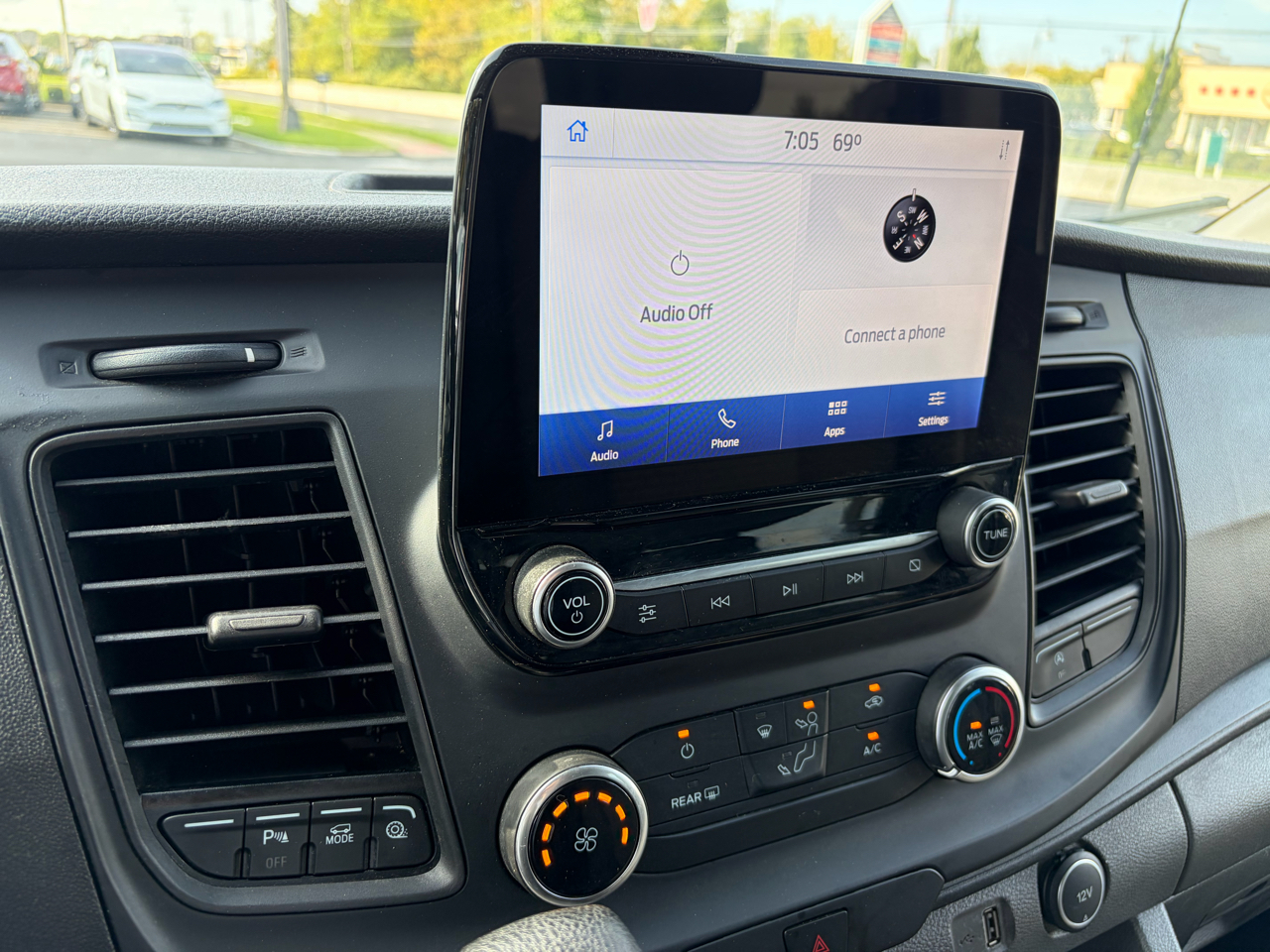 Ford Transit Passenger Wagon T-350 148" Low Roof XLT RWD 2021