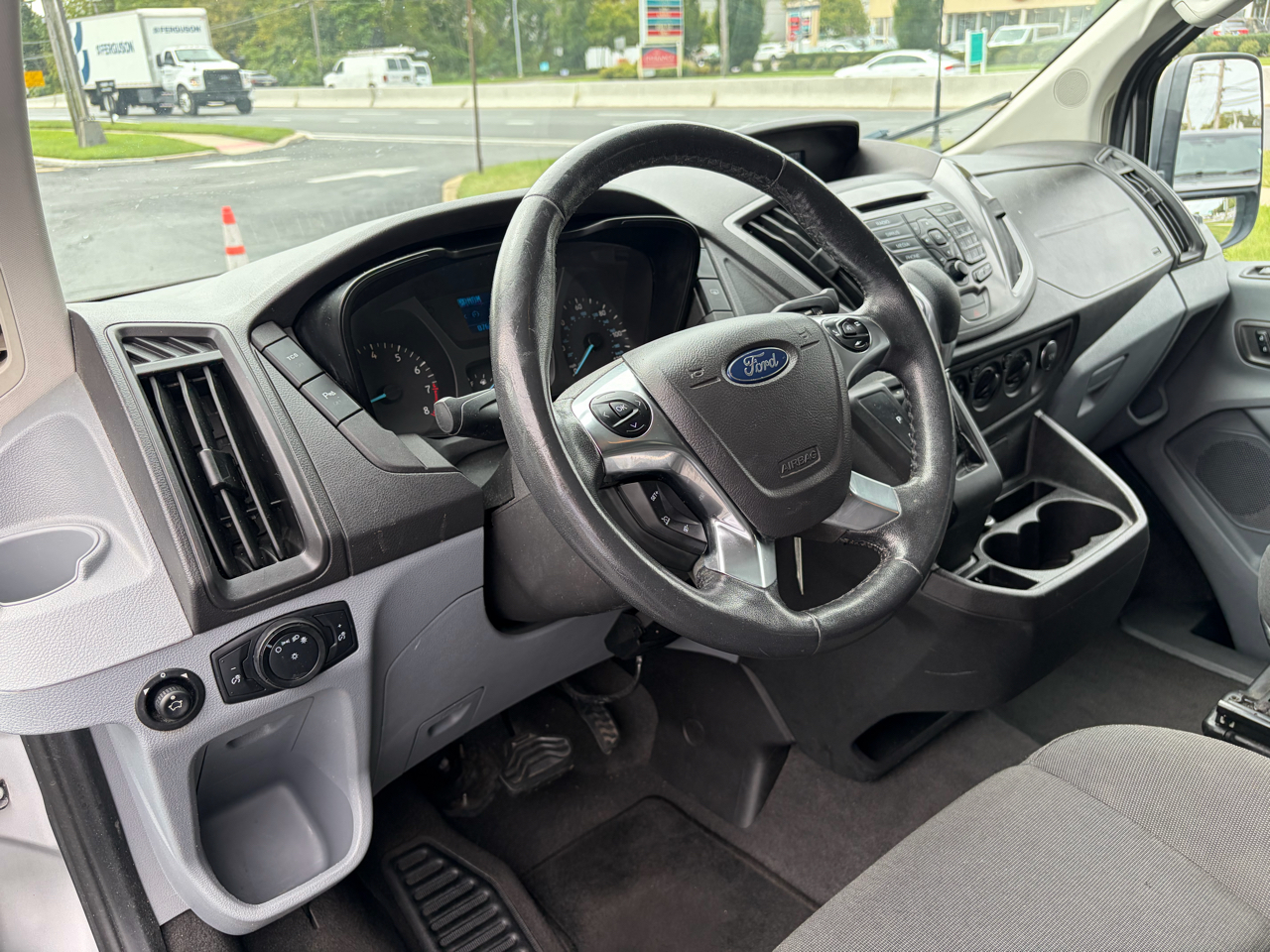 Ford Transit Wagon T-350 148" Low Roof XLT Swing-Out RH Dr 2016