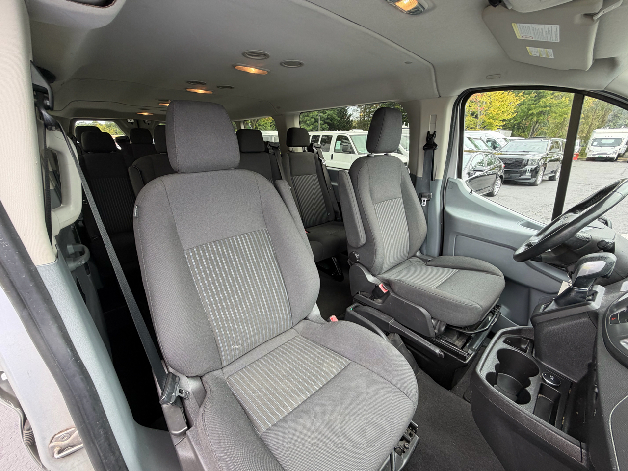 Ford Transit Wagon T-350 148" Low Roof XLT Swing-Out RH Dr 2016