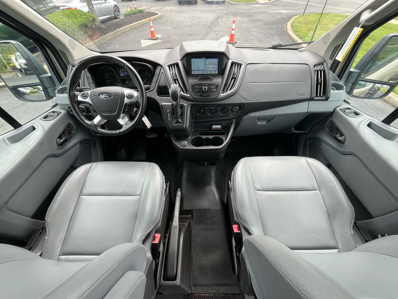 Ford Transit Wagon T-350 148" Med Roof XL Sliding RH Dr 2017