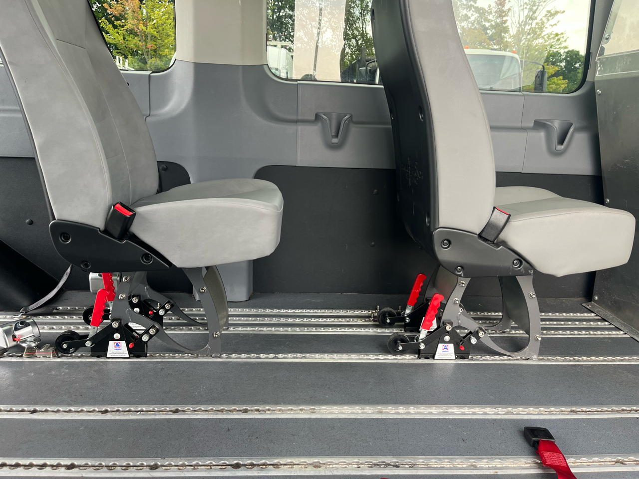 Ford Transit Wagon T-350 148" High Roof XLT Sliding RH Dr 2016