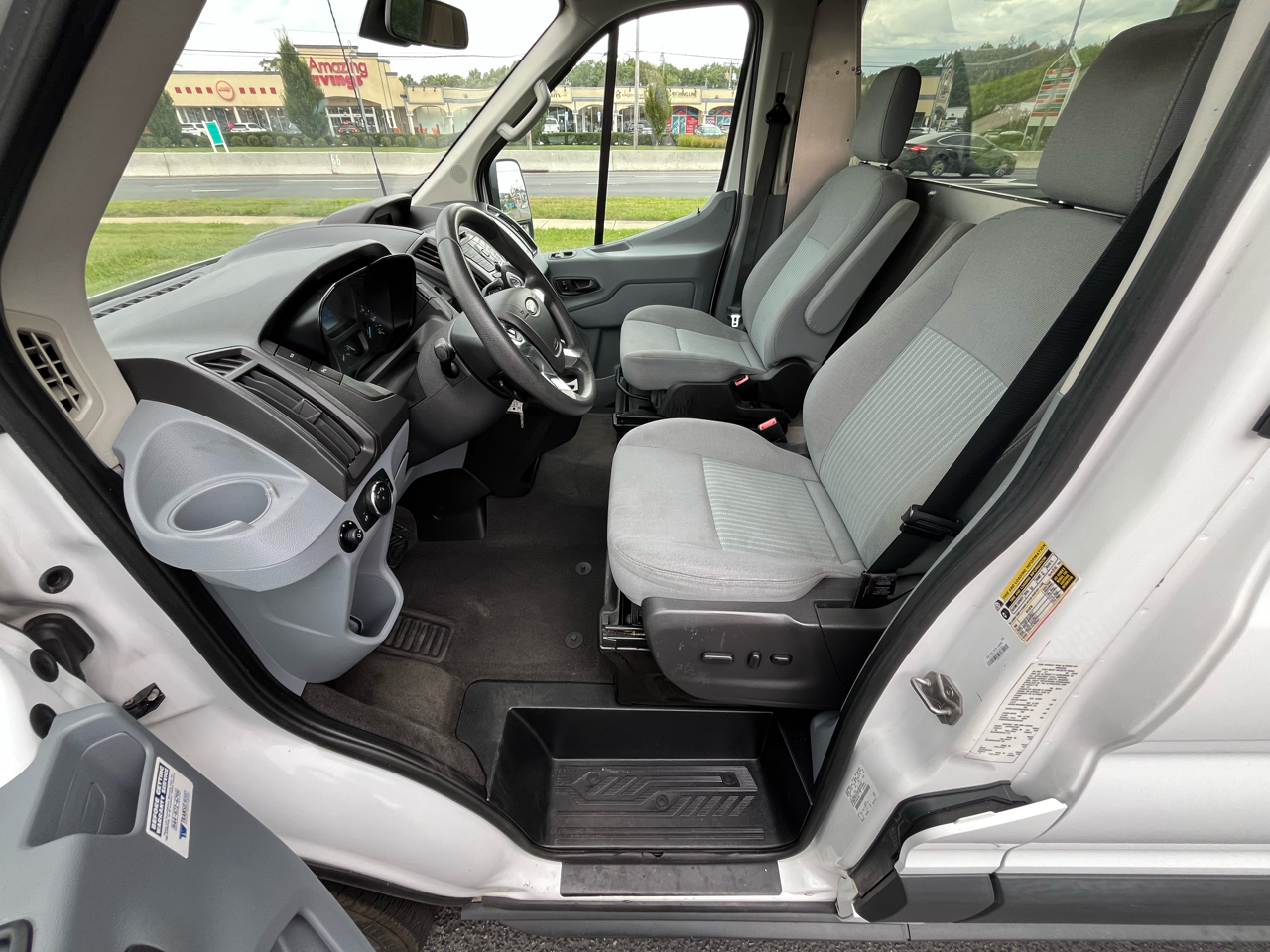 Ford Transit Wagon T-350 148" High Roof XLT Sliding RH Dr 2016