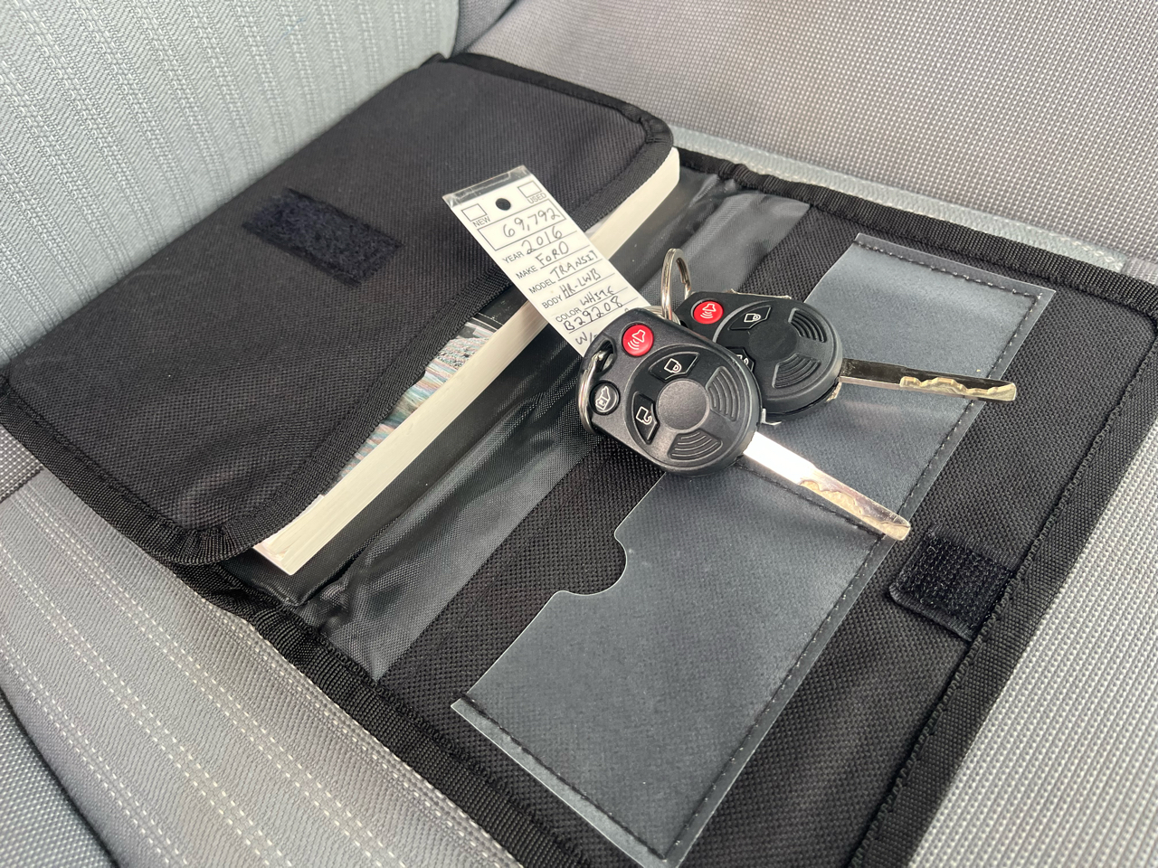 Ford Transit Wagon T-350 148" High Roof XLT Sliding RH Dr 2016