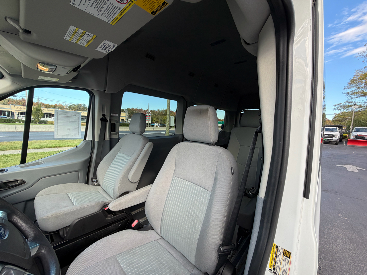 Ford Transit Wagon T-350 148" High Roof XLT Sliding RH Dr 2016