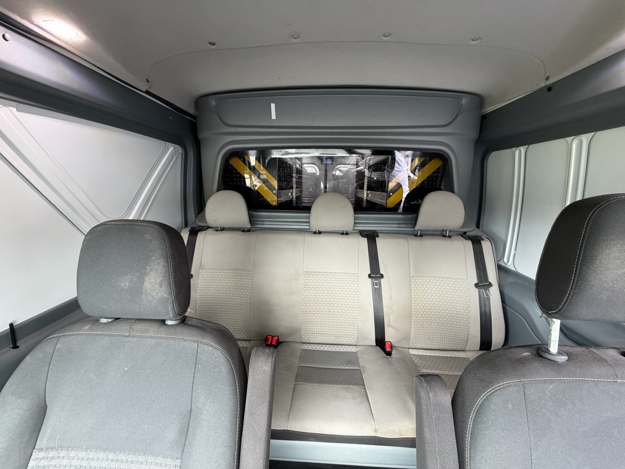 Ford Transit Cargo Van T-250 148" Med Rf 9070 GVWR RWD 2022