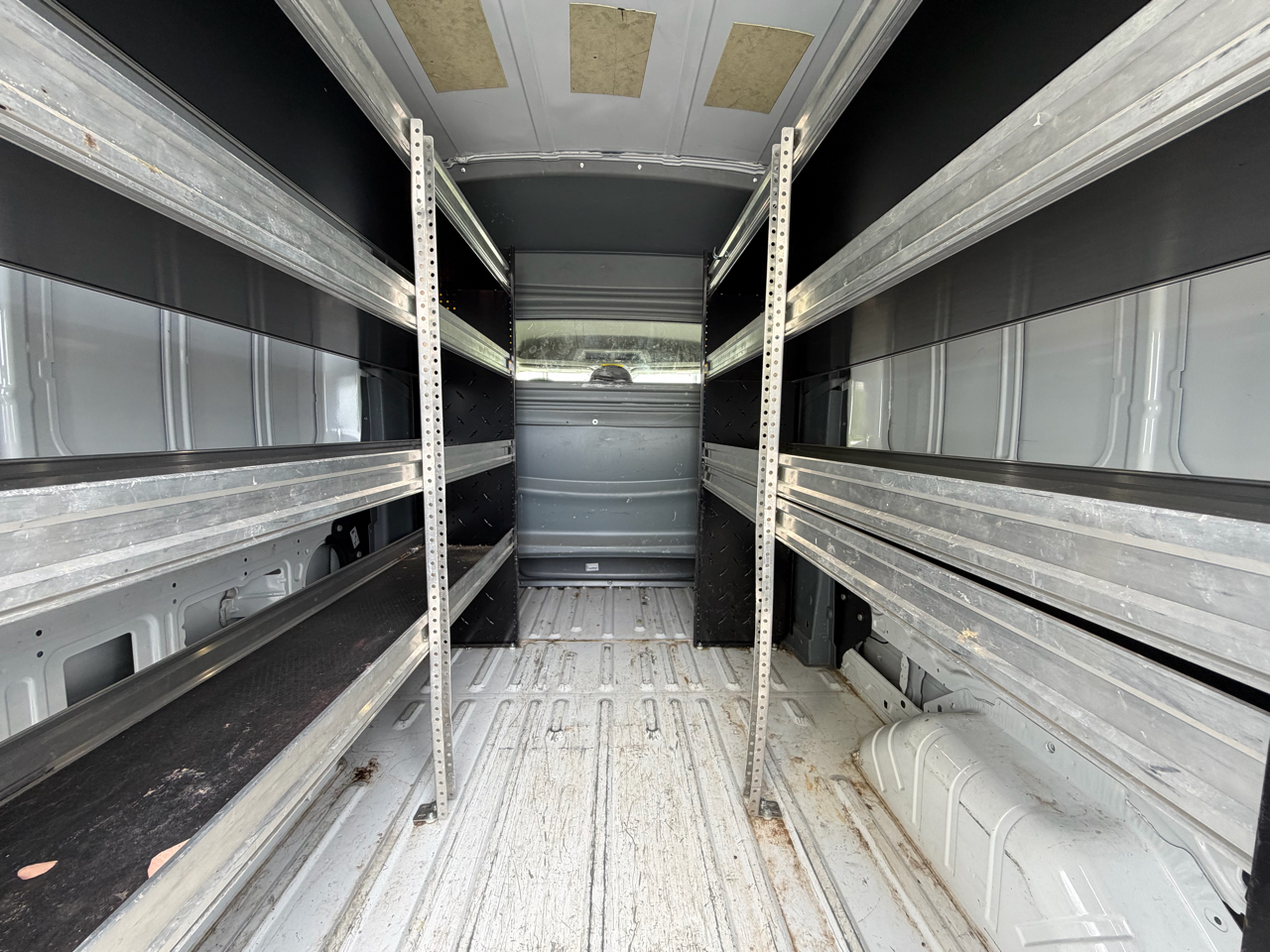 Ford Transit Cargo Van T-250 148" Med Rf 9070 GVWR RWD 2022