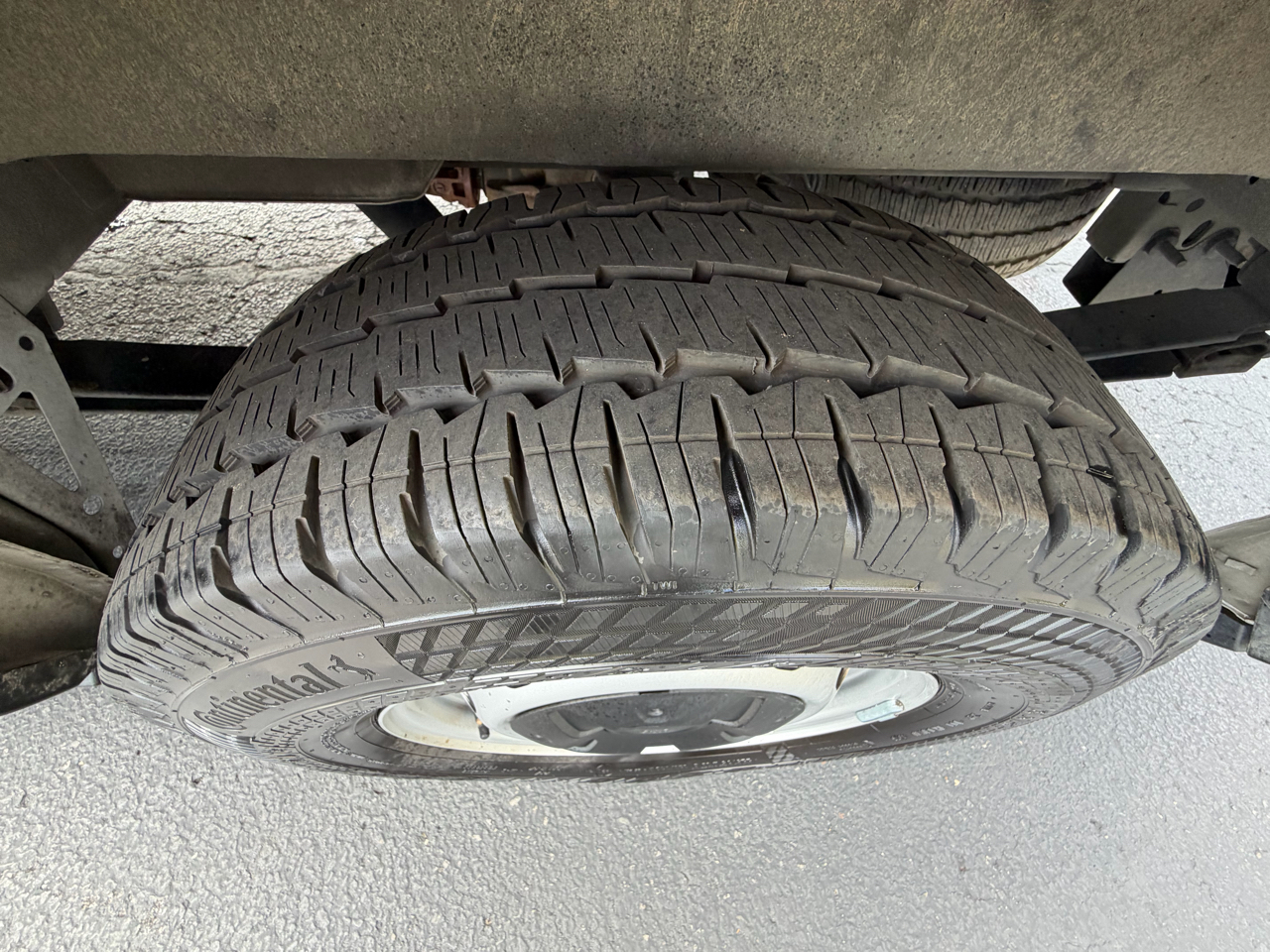 Ford Transit Cargo Van T-250 148" Med Rf 9070 GVWR RWD 2022