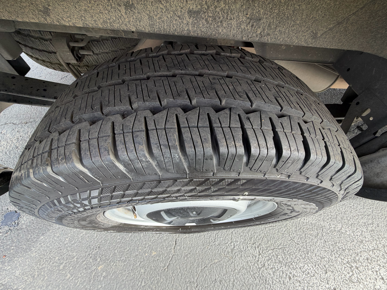 Ford Transit Cargo Van T-250 148" Med Rf 9070 GVWR RWD 2022