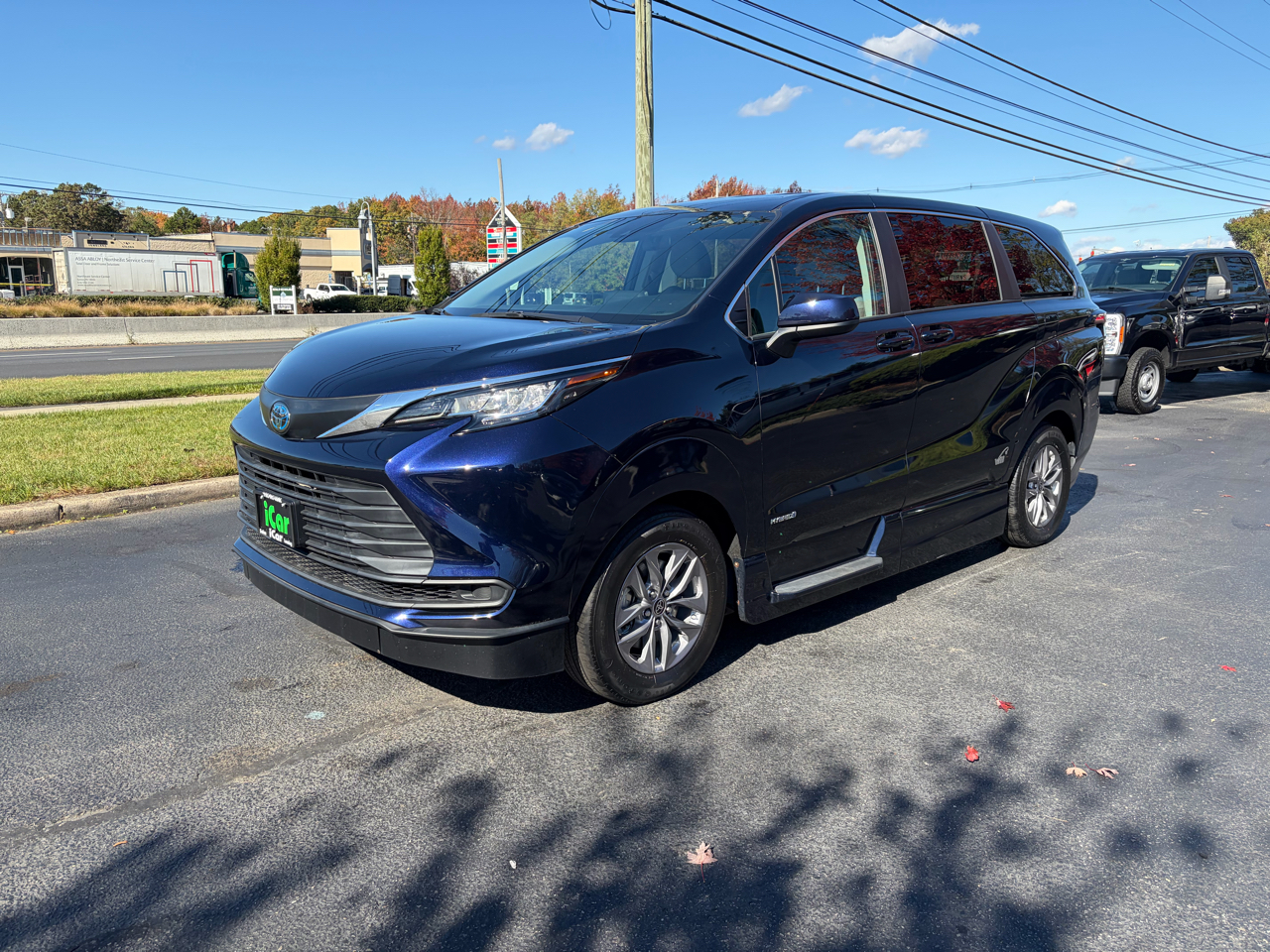 Toyota Sienna LE AWD 2021