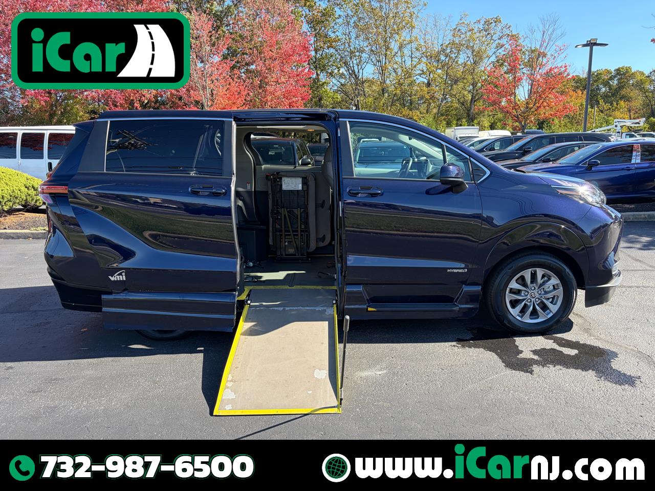 Toyota Sienna LE AWD 2021