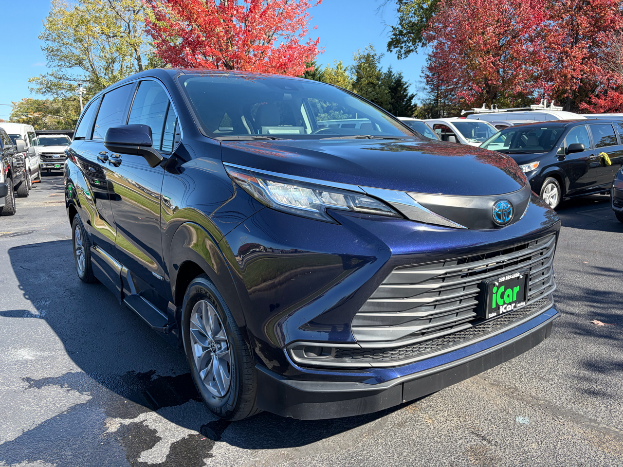 Toyota Sienna LE AWD 2021