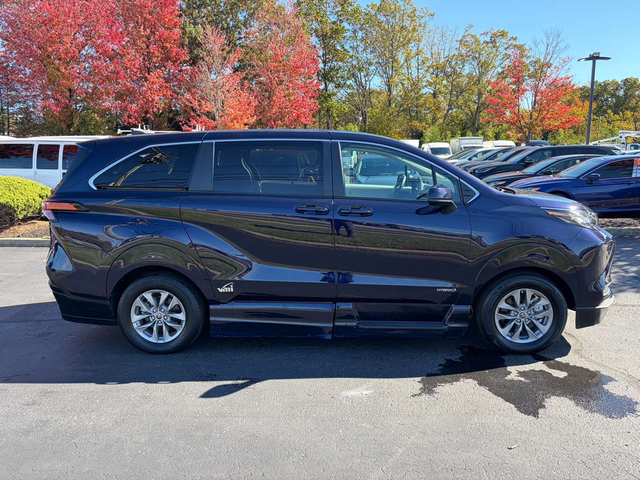 Toyota Sienna LE AWD 2021