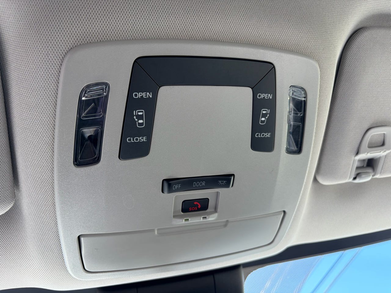 Toyota Sienna LE AWD 2021