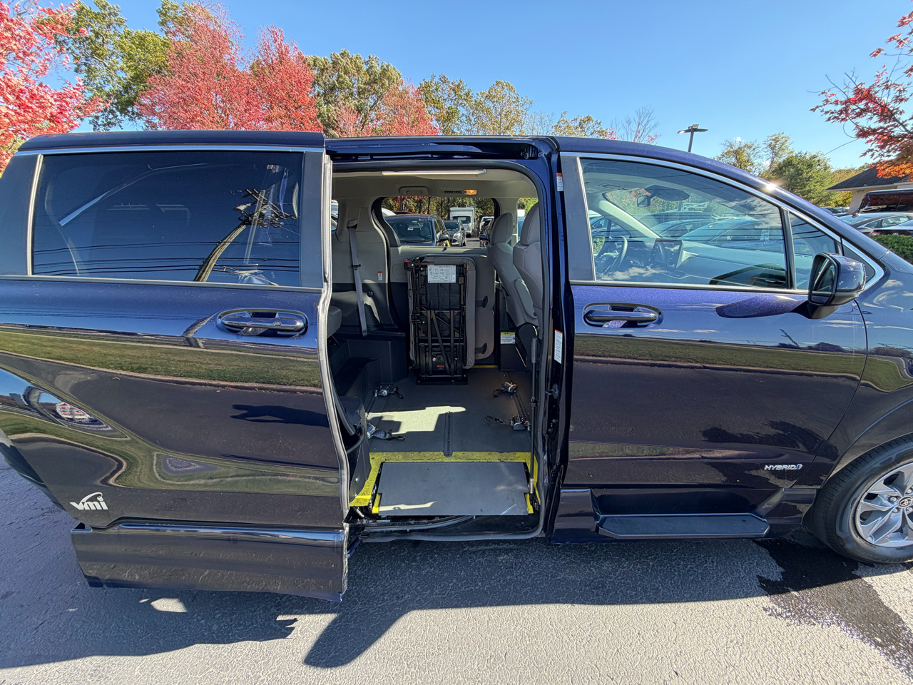 Toyota Sienna LE AWD 2021