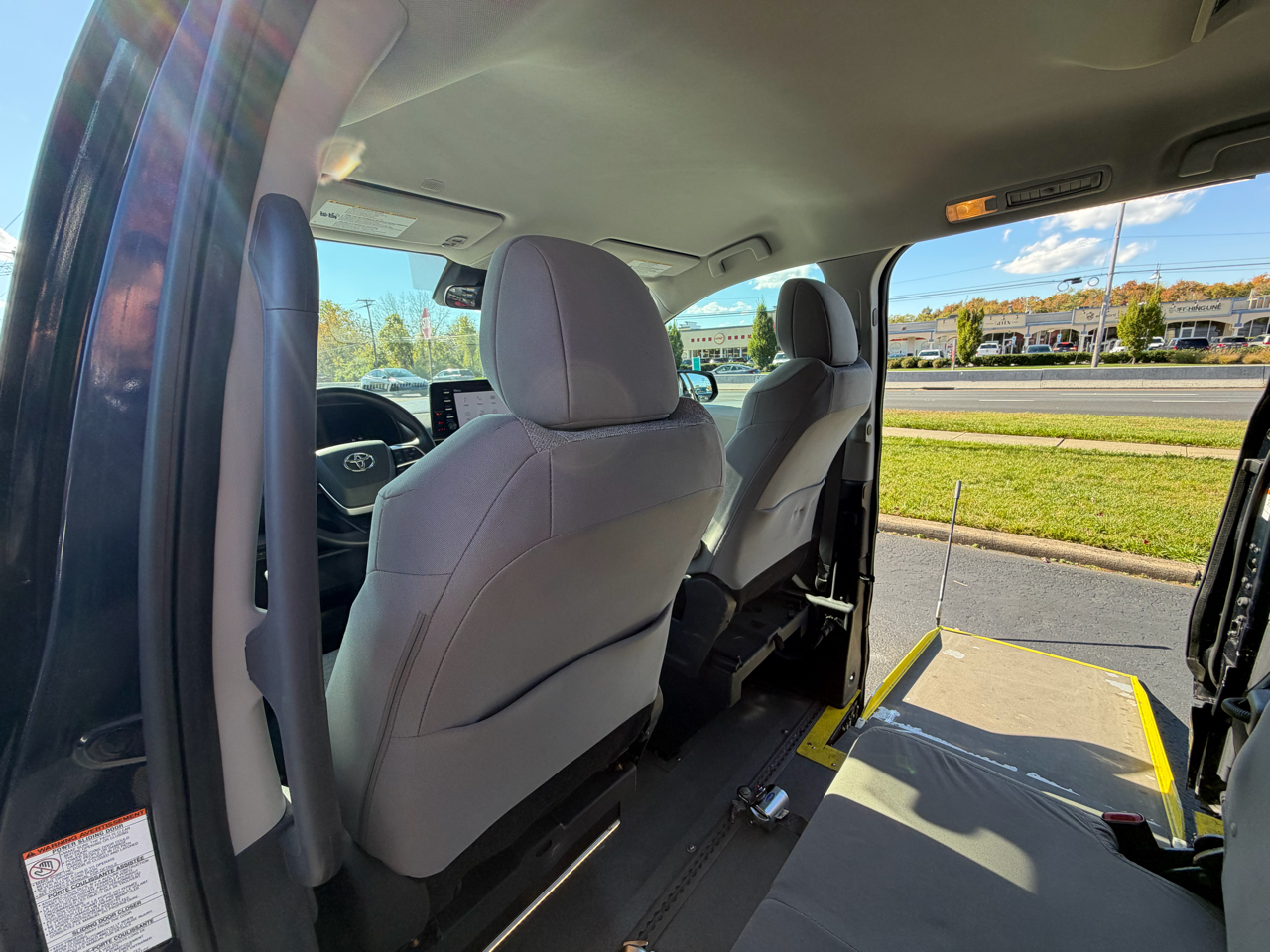 Toyota Sienna LE AWD 2021