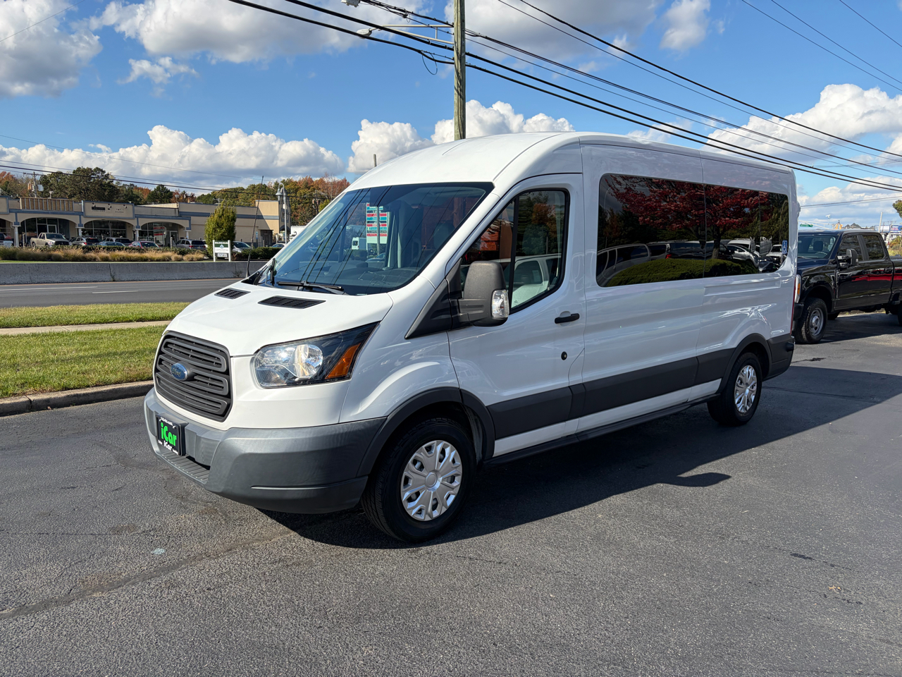 Ford Transit Wagon T-350 148" Med Roof XL Sliding RH Dr 2017