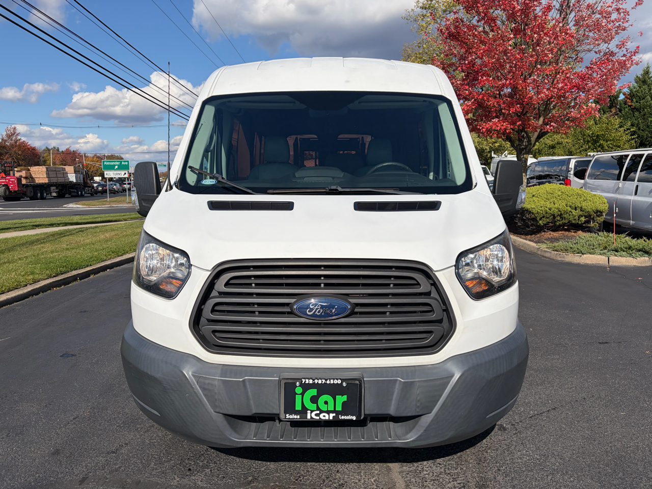 Ford Transit Wagon T-350 148" Med Roof XL Sliding RH Dr 2017