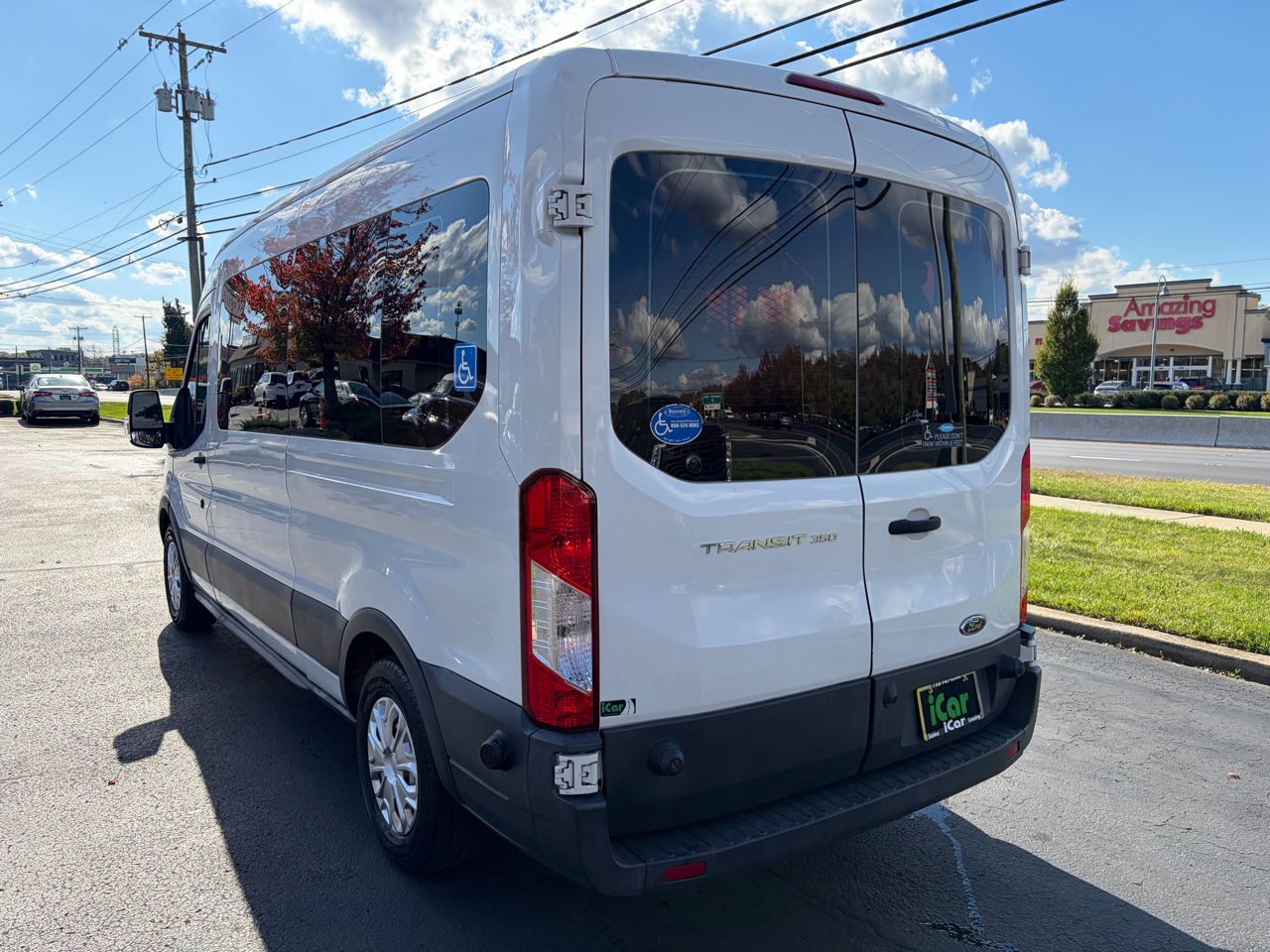 Ford Transit Wagon T-350 148" Med Roof XL Sliding RH Dr 2017
