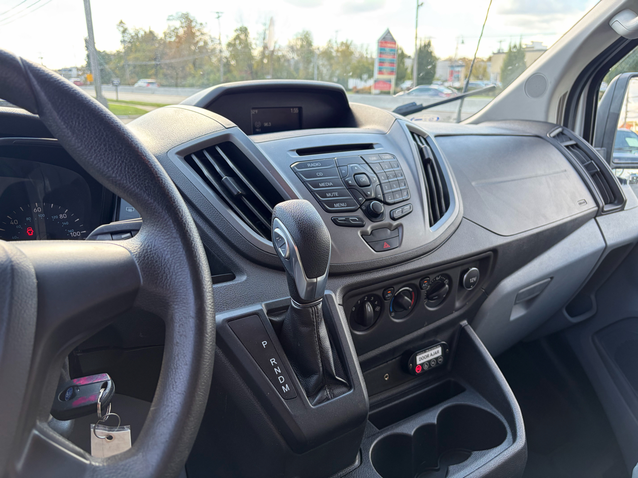 Ford Transit Wagon T-350 148" Med Roof XL Sliding RH Dr 2017