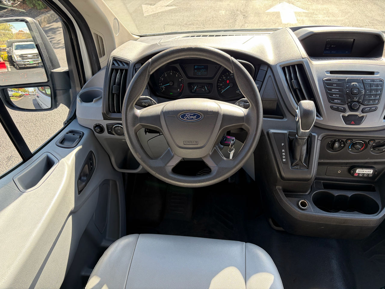 Ford Transit Wagon T-350 148" Med Roof XL Sliding RH Dr 2017