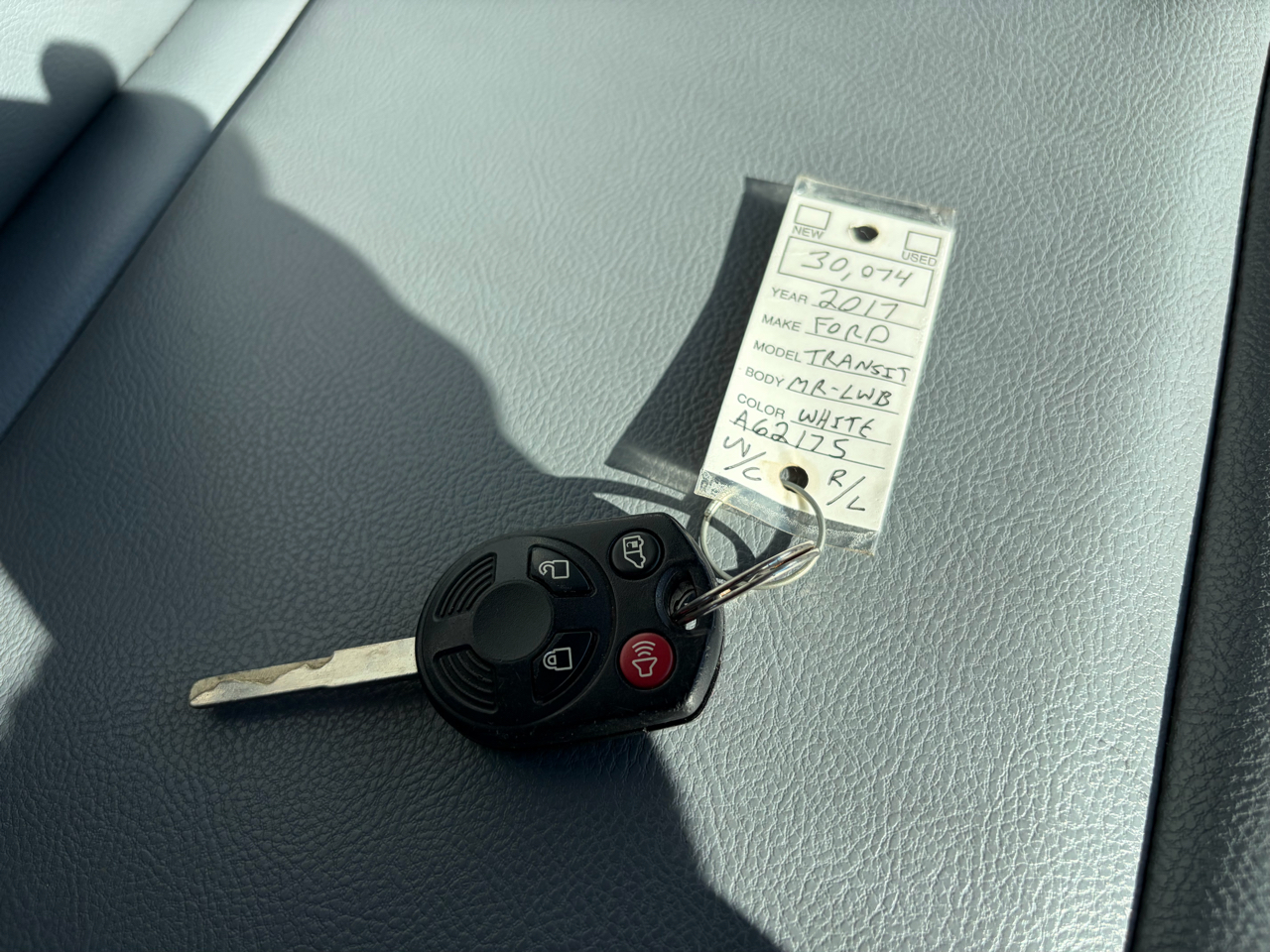 Ford Transit Wagon T-350 148" Med Roof XL Sliding RH Dr 2017