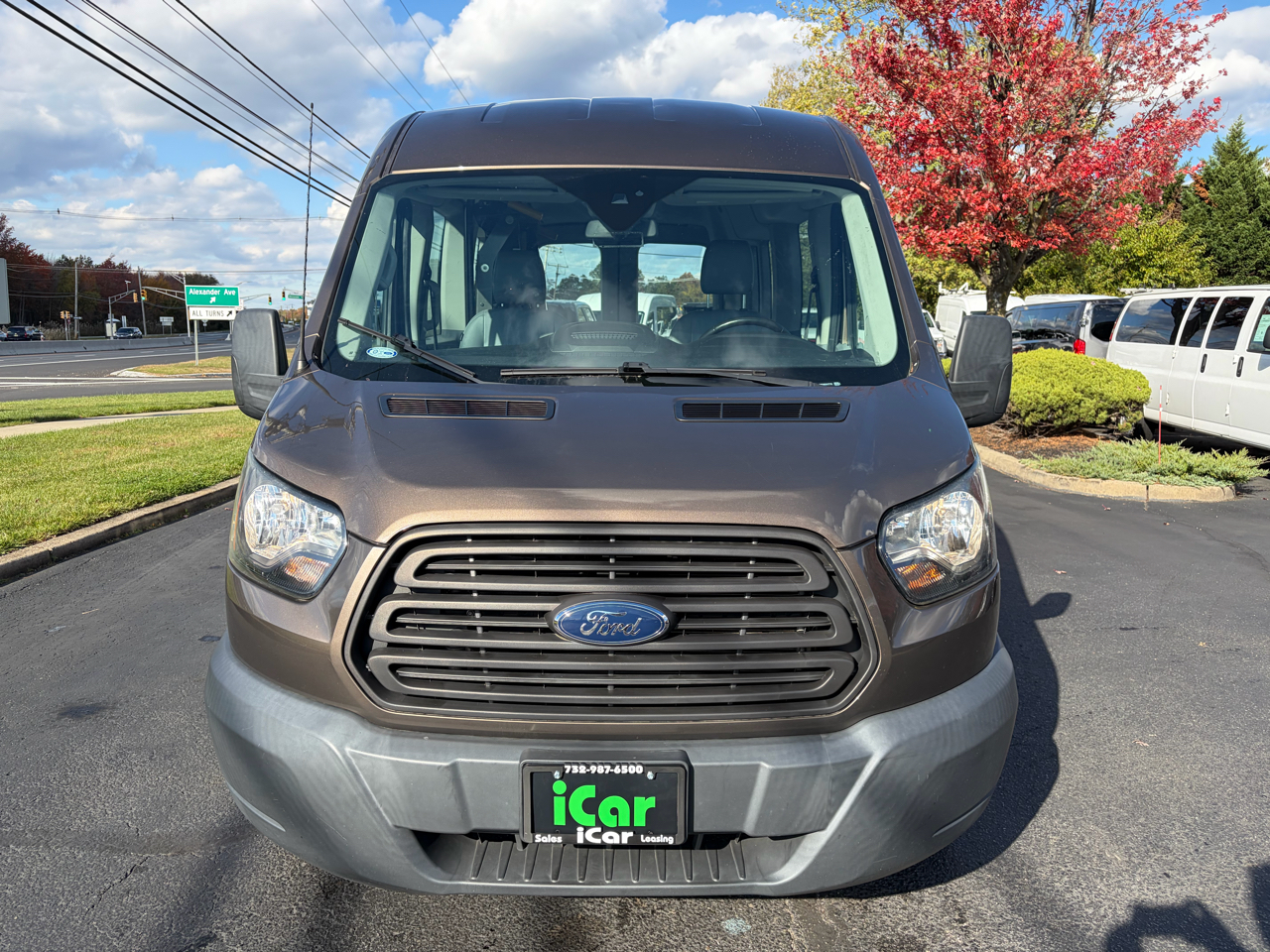 Ford Transit Wagon T-350 148" Med Roof XL Sliding RH Dr 2017