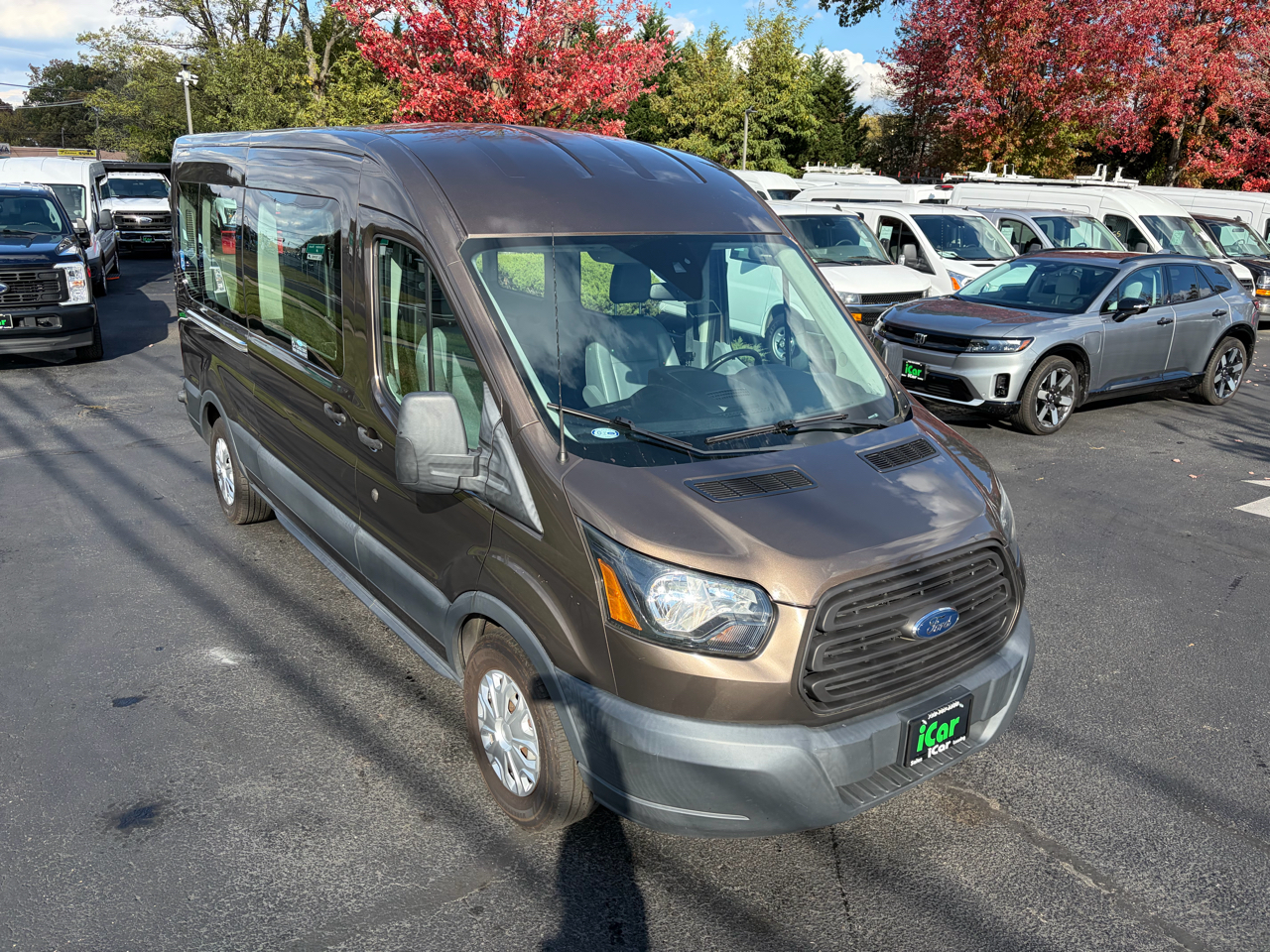 Ford Transit Wagon T-350 148" Med Roof XL Sliding RH Dr 2017