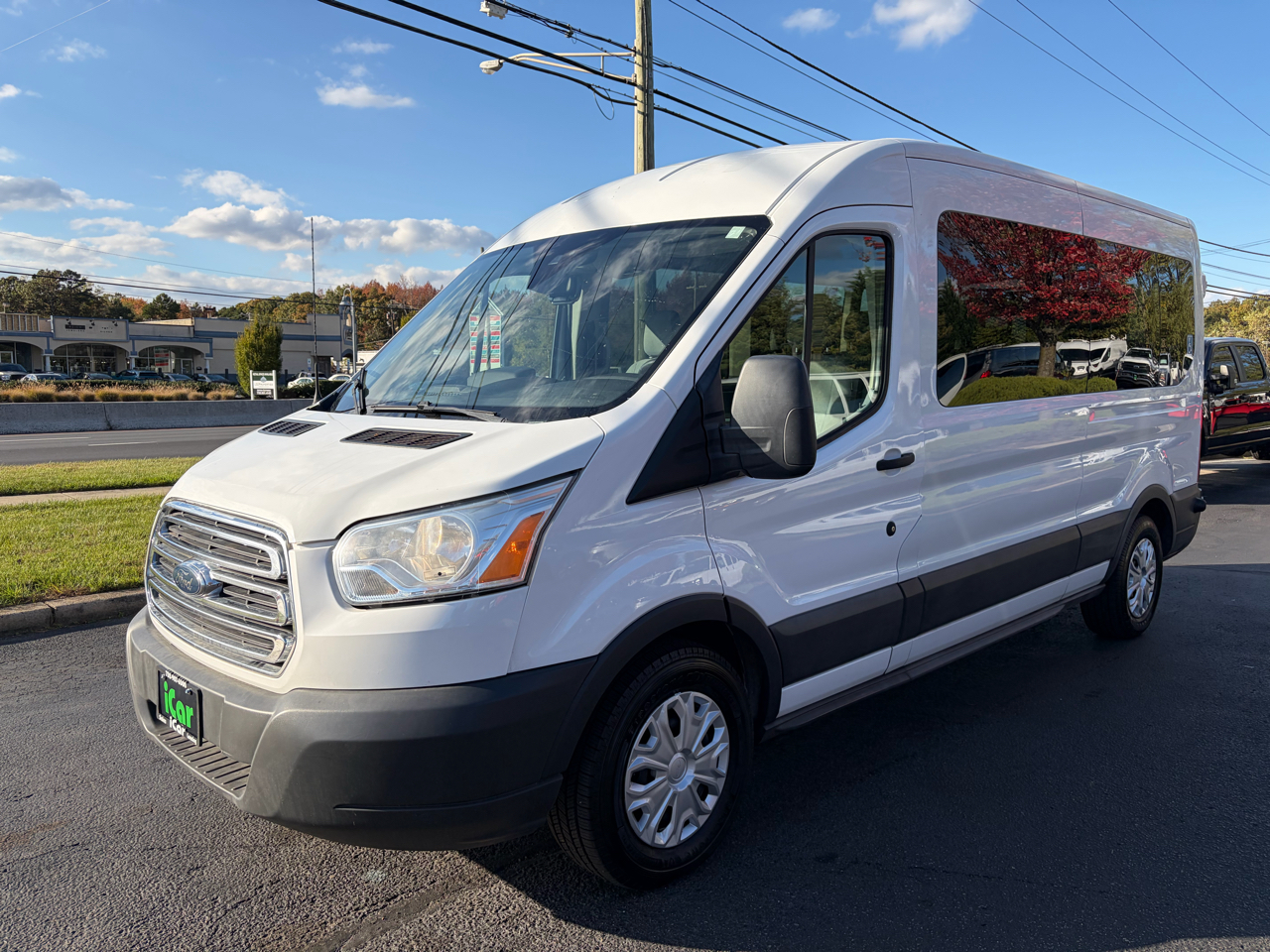 Ford Transit Wagon T-350 148" Med Roof XLT Sliding RH Dr 2015