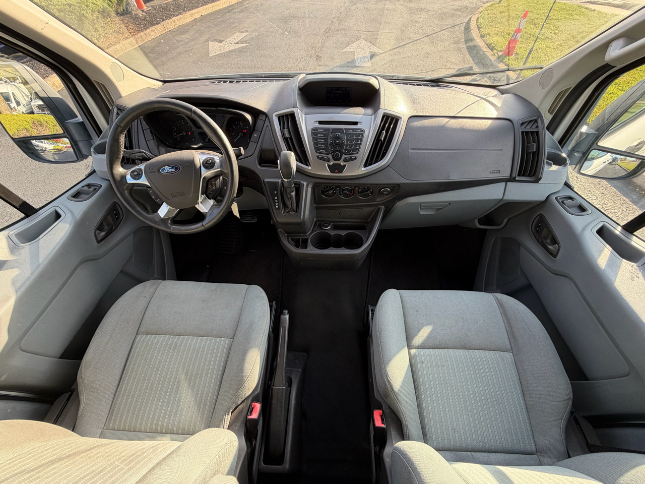 Ford Transit Wagon T-350 148" Med Roof XLT Sliding RH Dr 2015