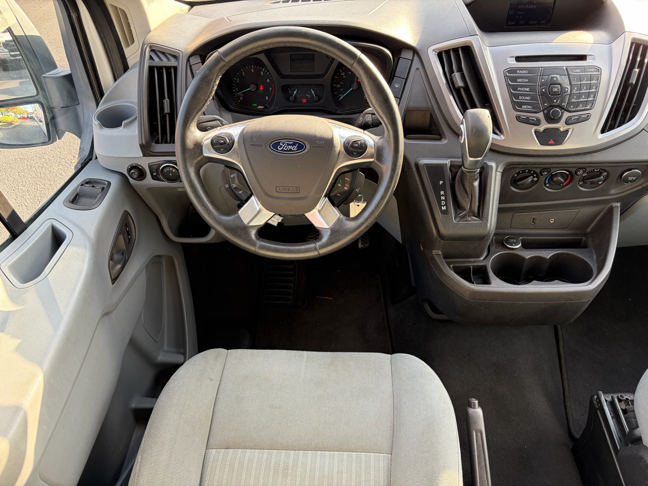 Ford Transit Wagon T-350 148" Med Roof XLT Sliding RH Dr 2015