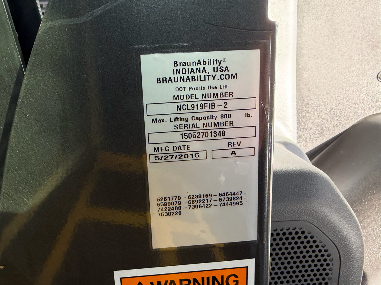 Ford Transit Wagon T-350 148" Med Roof XLT Sliding RH Dr 2015