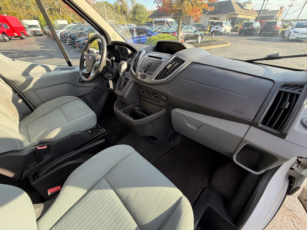 Ford Transit Wagon T-350 148" Med Roof XLT Sliding RH Dr 2015