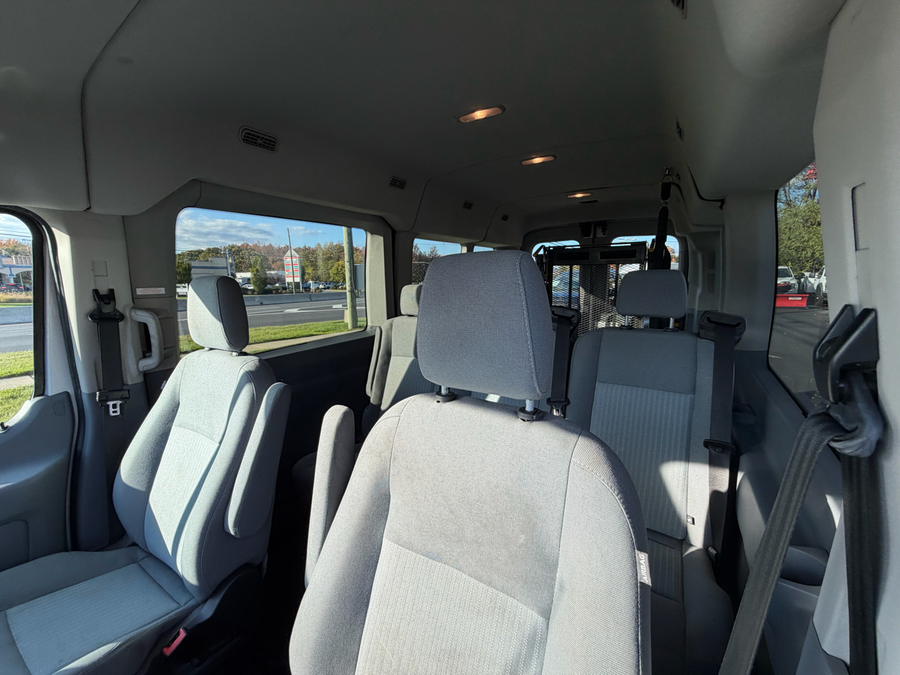 Ford Transit Wagon T-350 148" Med Roof XLT Sliding RH Dr 2015